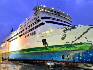 Tallink’s Star I was painted in challenging conditions