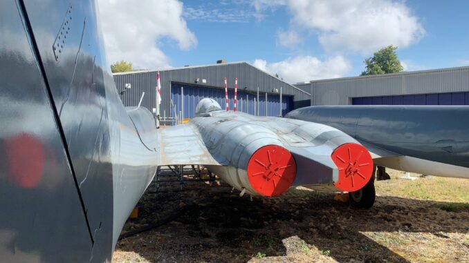 Dulux helps protect aviation history